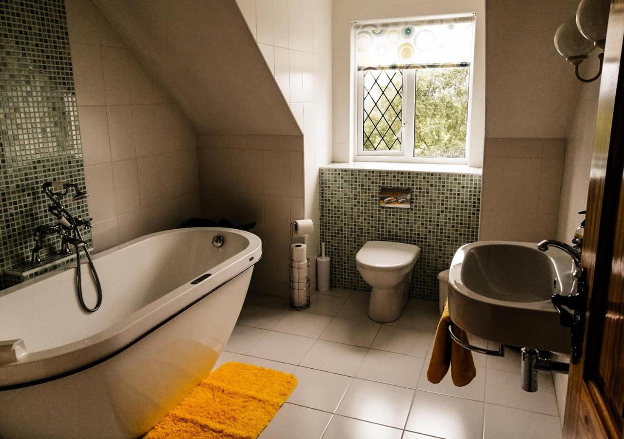 Moat Holiday Rental Lisnaskea Ngoại thất bức ảnh