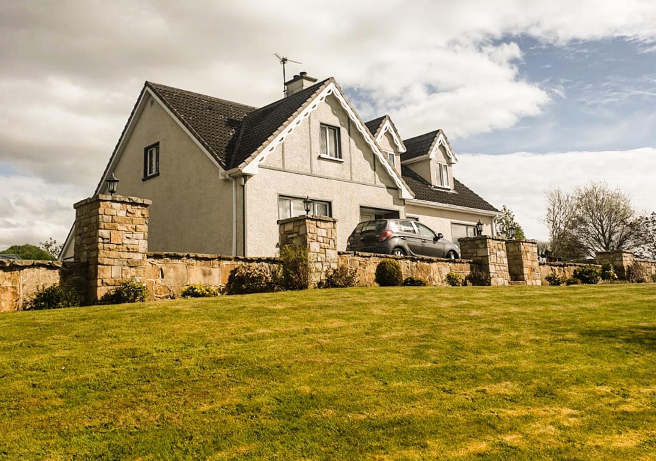Moat Holiday Rental Lisnaskea Ngoại thất bức ảnh